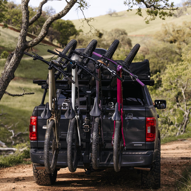 Thule ReVert 4-Bike Vertical Hitch Rack