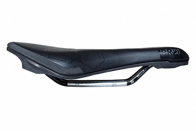 PRO Stealth Offroad Saddle