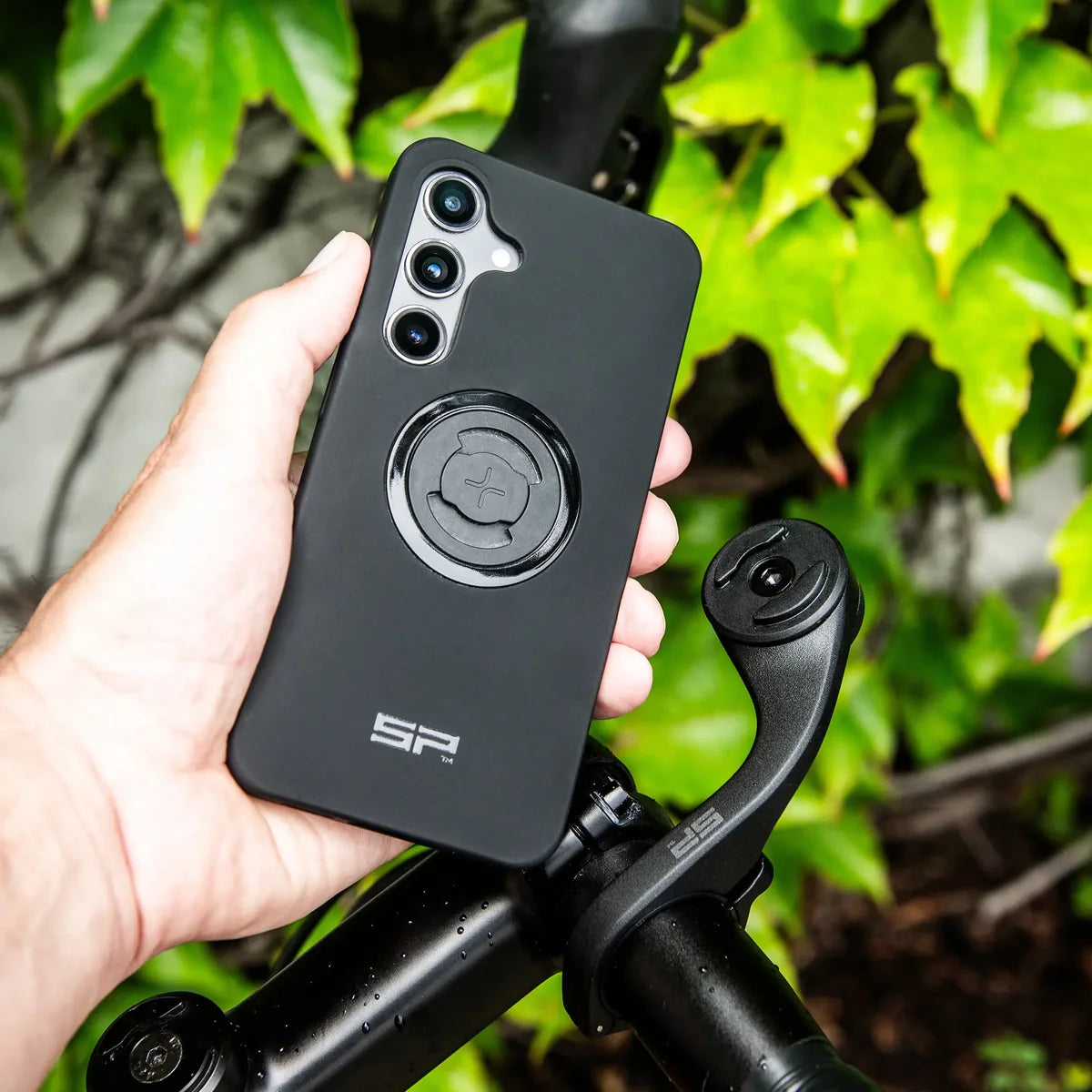 SP Connect Out Front Handlebar Phone Mount