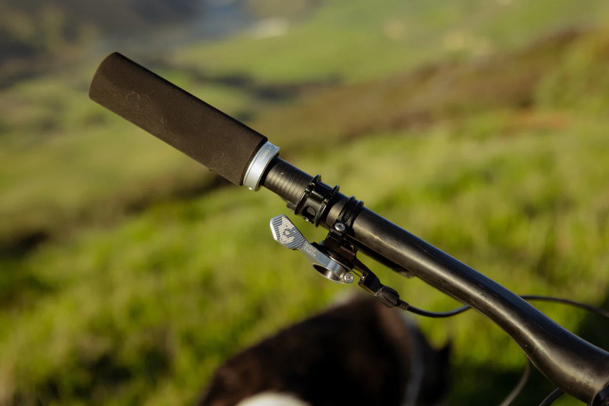 Wolf Tooth Components Fat Paw Lock-on Grips