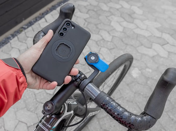 Quad Lock Out Front Mount for Phone