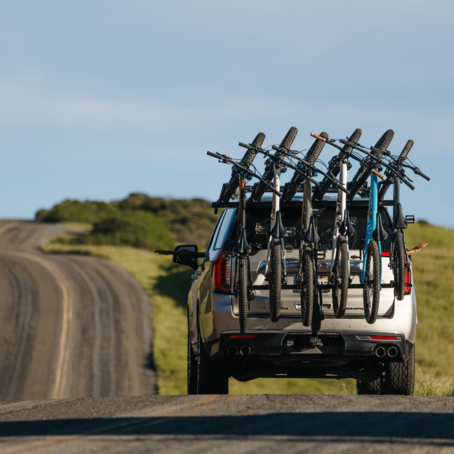 Thule ReVert 6-Bike Vertical Hitch Rack