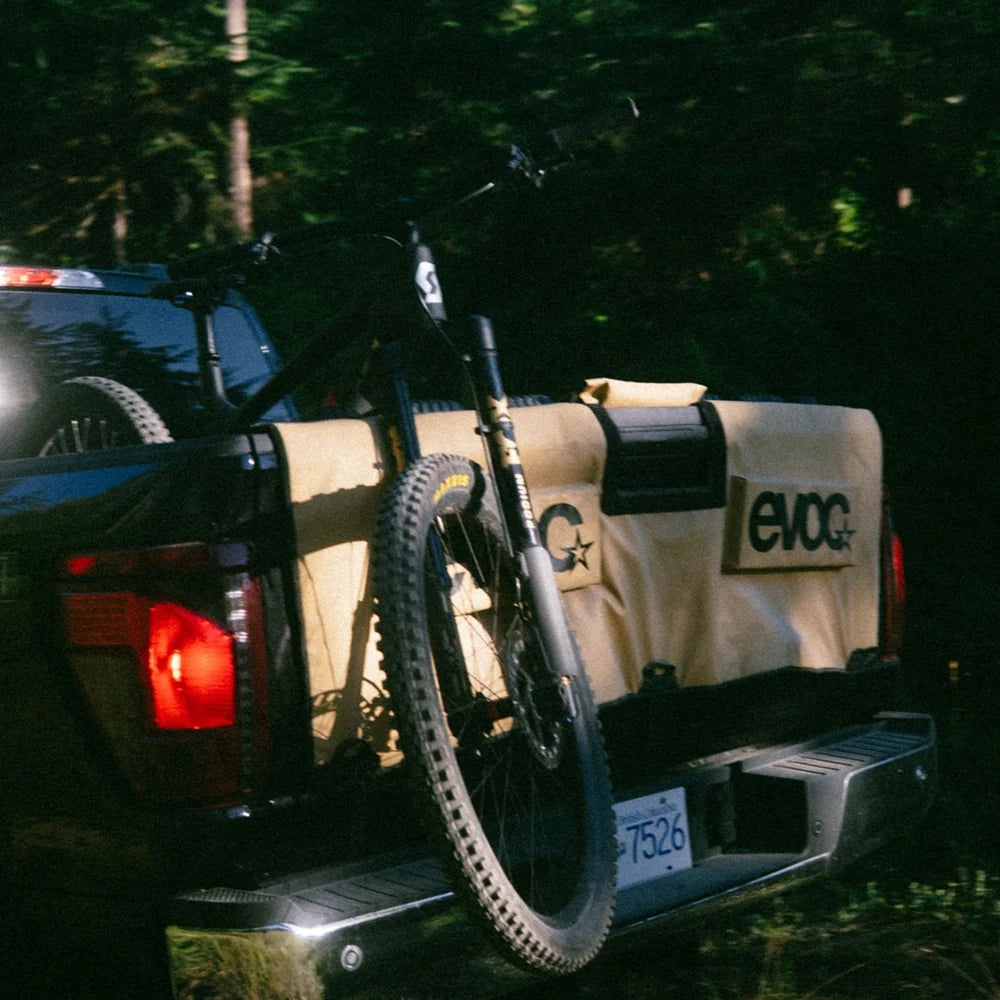 EVOC Tailgate Pad M/L