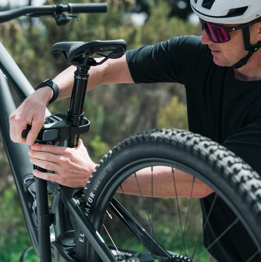 Thule OutPace 3-Bike Platform Hitch Rack